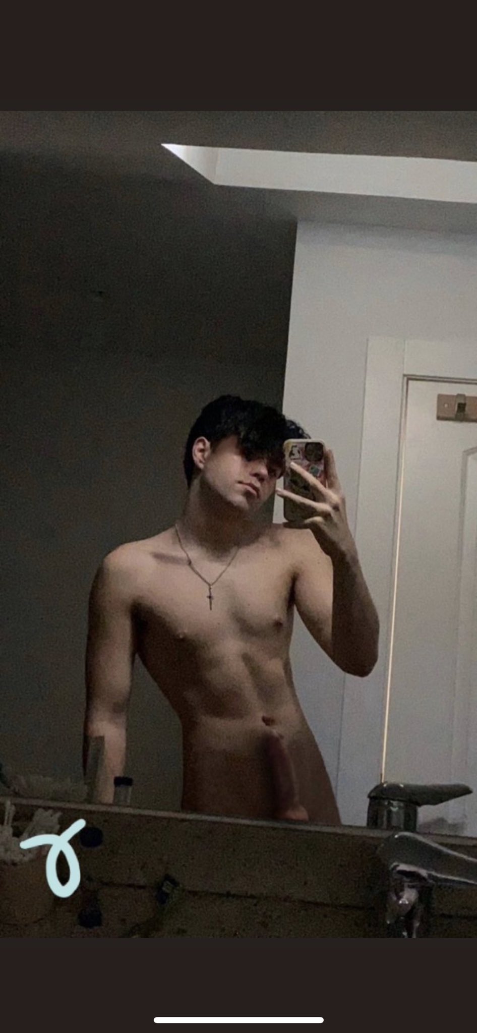 Benji Krol Nude Ficou Pelado Em Fotos Sensuais Xvideos Gay