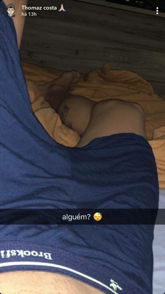 Thomaz Costa Pelado Ficou Nu Em Fotos Quentes Xvideos Gay