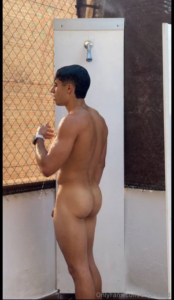 edgar cerro nude bundudo pelado