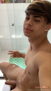 matheus farias nude tesudo pelado