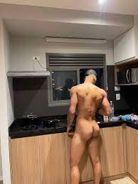 yuri machado nude bundudo pelado