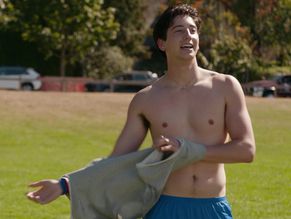 milo manheim nude todo pelado